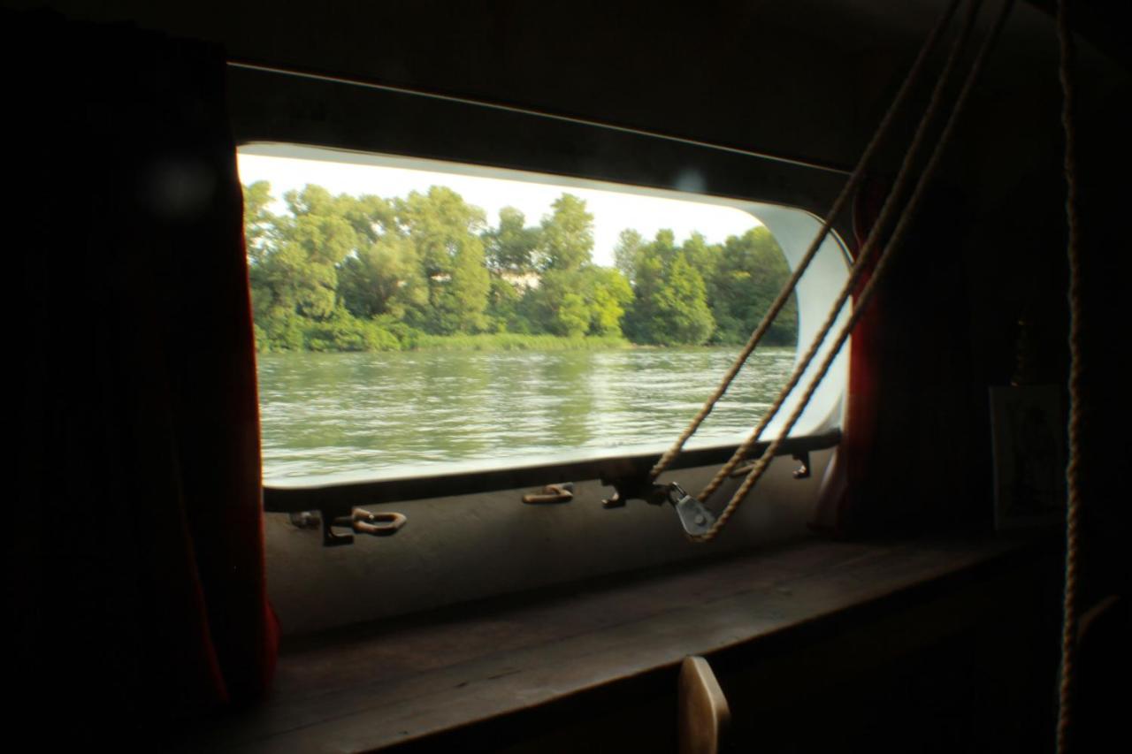 Péniche Espoir *